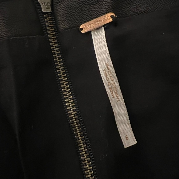 Free People Vegan Leather Skirt - size 6 - Picture 3 of 3